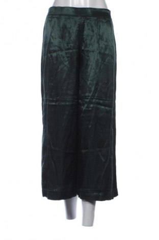 Damskie spodnie Bershka, Rozmiar L, Kolor Zielony, Cena 157,99 zł