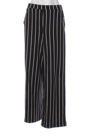 Dámske nohavice Bershka, Veľkosť M, Farba Viacfarebná, Cena  12,95 €