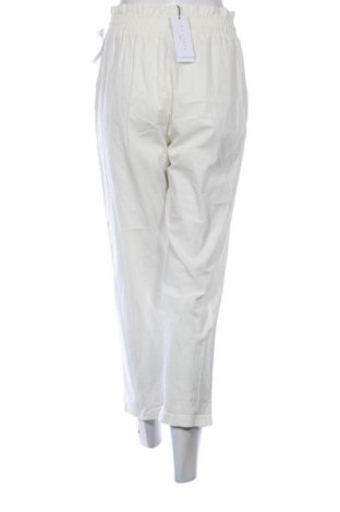 Damenhose By Clara, Größe L, Farbe Weiß, Preis € 29,99