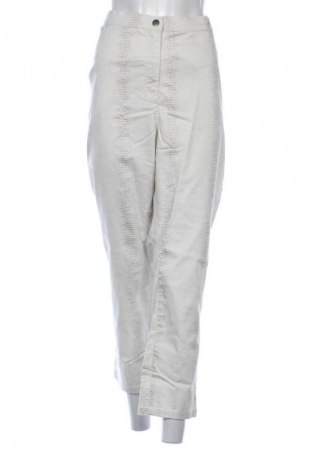 Pantaloni de femei Collection, Mărime 3XL, Culoare Bej, Preț 156,99 Lei