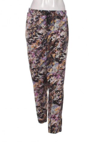 Damenhose Fabletics, Größe XL, Farbe Mehrfarbig, Preis € 28,99