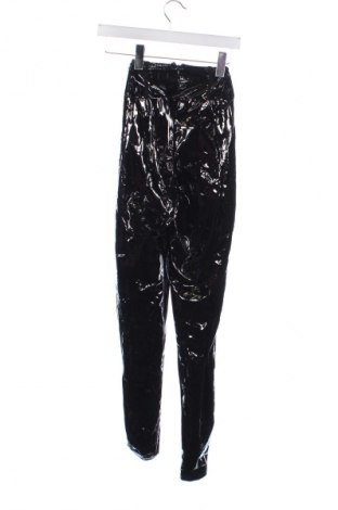 Damenhose Pretty Little Thing, Größe XXS, Farbe Schwarz, Preis € 15,99