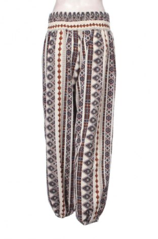 Pantaloni de femei SHEIN, Mărime L, Culoare Multicolor, Preț 81,99 Lei