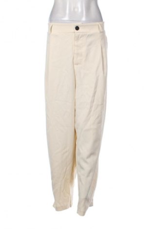 Damenhose SHEIN, Größe 3XL, Farbe Ecru, Preis € 9,99