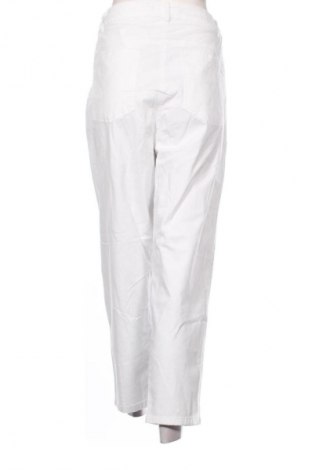 Damenhose Sara Lindholm, Größe 3XL, Farbe Weiß, Preis € 64,99