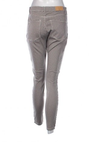 Damenhose Stradivarius, Größe L, Farbe Mehrfarbig, Preis 10,99 €