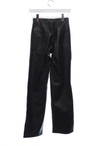 Dámské kalhoty  Stradivarius, Velikost XS, Barva Černá, Cena  239,00 Kč