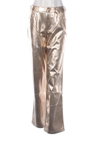 Damenhose Stradivarius, Größe M, Farbe Golden, Preis 15,58 €