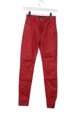 Damenhose Stradivarius, Größe XS, Farbe Rot, Preis € 8,99
