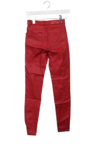 Damenhose Stradivarius, Größe XS, Farbe Rot, Preis € 8,99