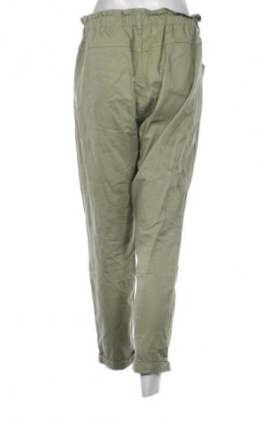 Damenhose Terranova, Größe L, Farbe Grün, Preis € 8,99