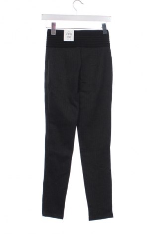 Dámske nohavice Zara, Veľkosť XS, Farba Viacfarebná, Cena  20,95 €