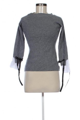 Dámský svetr Unbranded, Velikost XS, Barva Šedá, Cena  289,00 Kč