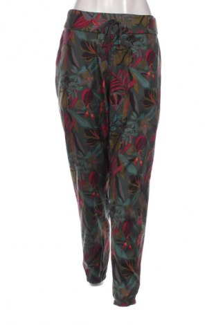 Dámské tepláky Decathlon, Velikost 3XL, Barva Vícebarevné, Cena  371,00 Kč