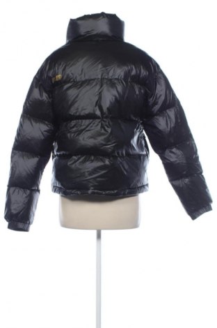 Dámska bunda  PUMA, Veľkosť L, Farba Čierna, Cena  47,95 €