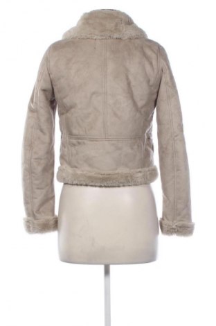 Дамско яке Pull&Bear, Размер S, Цвят Екрю, Цена 48,99 лв.