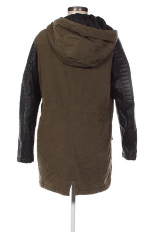 Dámská bunda  Vero Moda, Velikost M, Barva Zelená, Cena  659,00 Kč