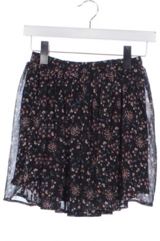 Kinderrock Reserved, Größe 10-11y/ 146-152 cm, Farbe Mehrfarbig, Preis € 12,99