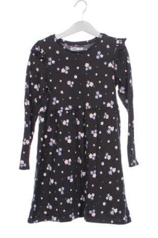 Kinderkleid Sinsay, Größe 6-7y/ 122-128 cm, Farbe Mehrfarbig, Preis € 8,99