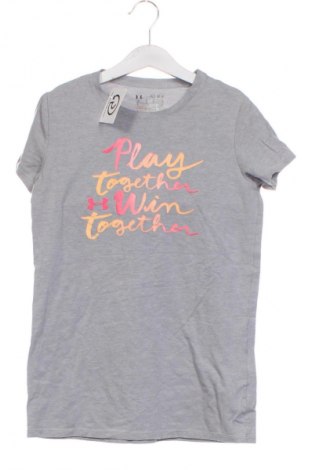 Dětské tričko  Under Armour, Velikost 11-12y/ 152-158 cm, Barva Šedá, Cena  329,00 Kč