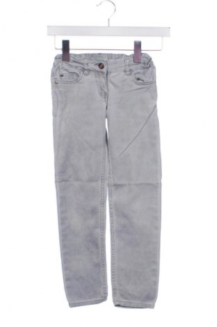 Kinderjeans Unbranded, Größe 6-7y/ 122-128 cm, Farbe Grau, Preis € 11,99