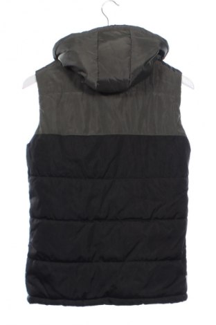 Dětská vesta  Guess, Velikost 15-18y/ 170-176 cm, Barva Vícebarevné, Cena  625,00 Kč
