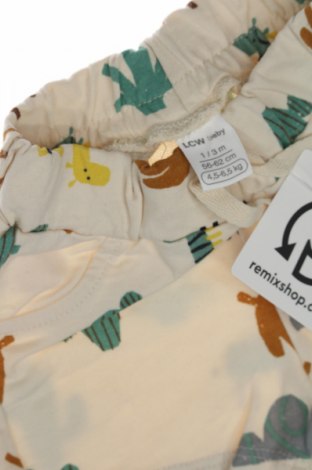 Dětské krátké kalhoty  LC Waikiki, Velikost 1-2m/ 50-56 cm, Barva Vícebarevné, Cena  177,00 Kč