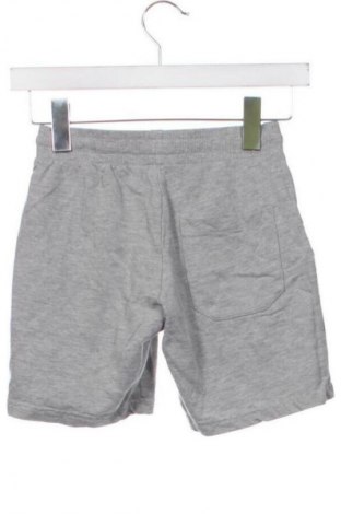Kinder Shorts Pepperts!, Größe 6-7y/ 122-128 cm, Farbe Grau, Preis € 7,12