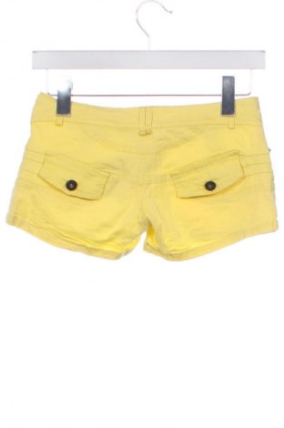 Kinder Shorts Unbranded, Größe 6-7y/ 122-128 cm, Farbe Gelb, Preis € 6,99