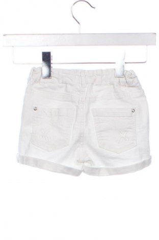 Kinder Shorts Unbranded, Größe 5-6y/ 116-122 cm, Farbe Weiß, Preis € 6,99