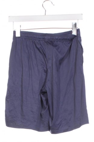 Dětské krátké kalhoty  Under Armour, Velikost 15-18y/ 170-176 cm, Barva Šedá, Cena  449,00 Kč