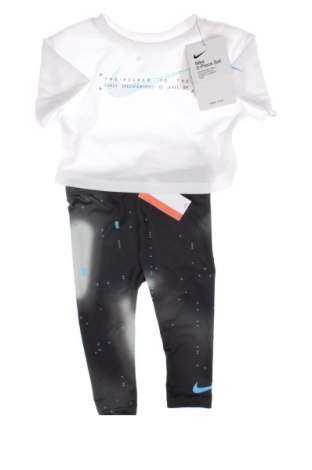 Kinder - Set Nike, Größe 9-12m/ 74-80 cm, Farbe Mehrfarbig, Preis € 20,99