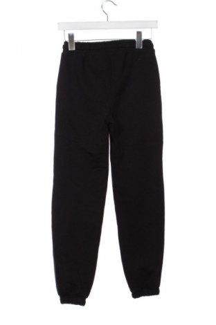 Kinder Sporthose 4F, Größe 9-10y/ 140-146 cm, Farbe Schwarz, Preis € 11,13