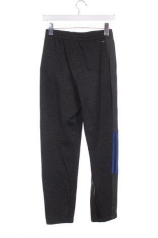 Dětské tepláky Adidas, Velikost 11-12y/ 152-158 cm, Barva Vícebarevné, Cena  459,00 Kč