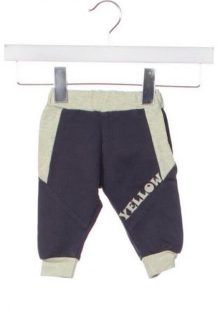 Dětské tepláky Unbranded, Velikost 3-6m/ 62-68 cm, Barva Vícebarevné, Cena  316,00 Kč