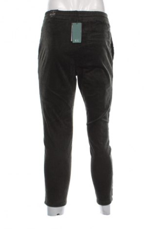 Pantaloni raiați de bărbați Only & Sons, Mărime S, Culoare Verde, Preț 210,99 Lei