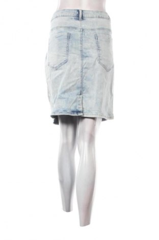 Rock Comma,, Größe L, Farbe Silber, Preis € 38,99