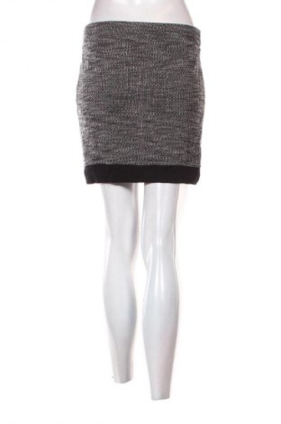 Rock Edc By Esprit, Größe M, Farbe Grau, Preis € 12,99