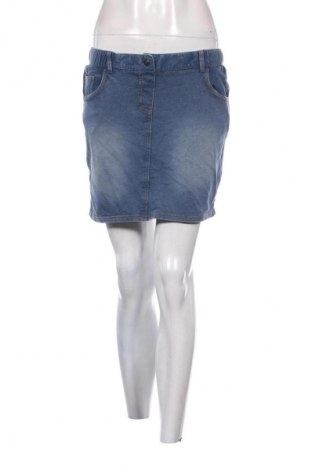 Rock Esmara, Größe M, Farbe Blau, Preis 7,99 €