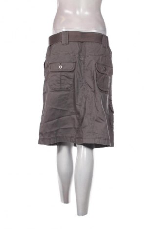 Rock Esprit, Größe M, Farbe Grau, Preis € 28,99