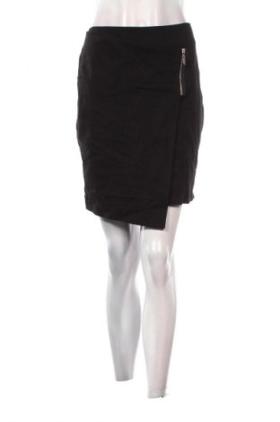 Rock Esprit, Größe M, Farbe Schwarz, Preis 28,99 €