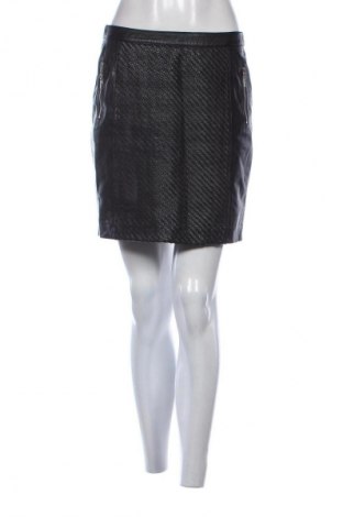 Rock Esprit, Größe M, Farbe Schwarz, Preis € 17,99