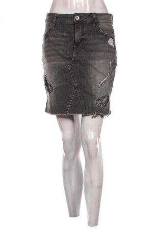 Fustă Guess, Mărime L, Culoare Gri, Preț 258,99 Lei