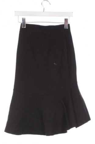Пола H&M, Размер XS, Цвят Черен, Цена 23,99 лв.