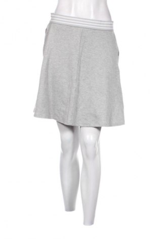 Rock Yfl Reserved, Größe M, Farbe Grau, Preis 7,99 €