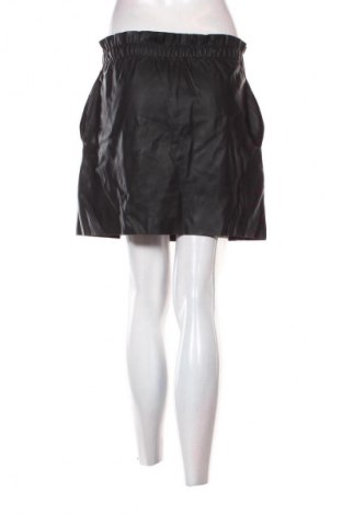 Sukně Zara, Velikost S, Barva Černá, Cena  329,00 Kč