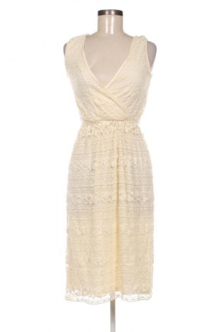 Φόρεμα ASOS, Μέγεθος S, Χρώμα Εκρού, Τιμή 16,99 €