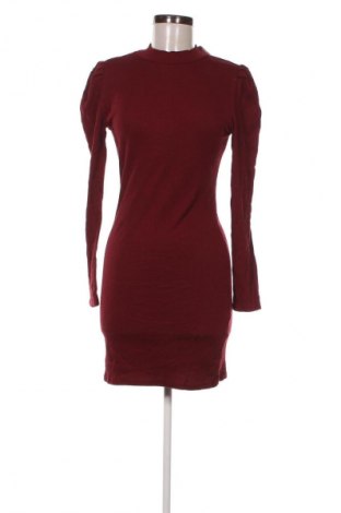 Kleid Amisu, Größe M, Farbe Rot, Preis 20,99 €
