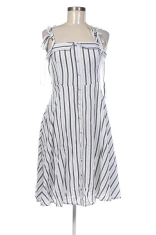 Kleid Amisu, Größe M, Farbe Mehrfarbig, Preis 20,99 €