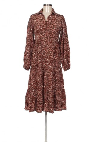 Kleid Atmos & Here, Größe M, Farbe Mehrfarbig, Preis € 13,99